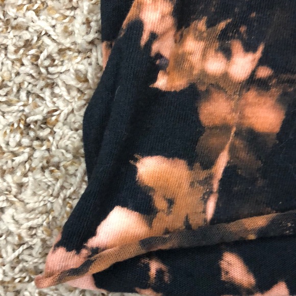 Reverse Tie Dye crewneck - Picture 2 of 4
